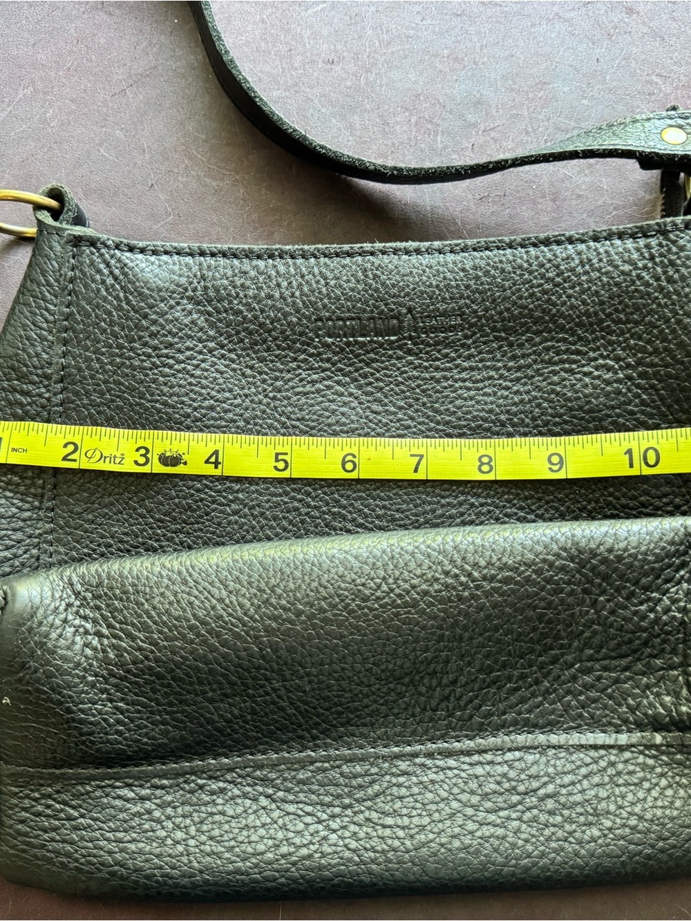 Portland Leather Pebbled Black Triangle Shoulder Bag - Picture 6 of 7